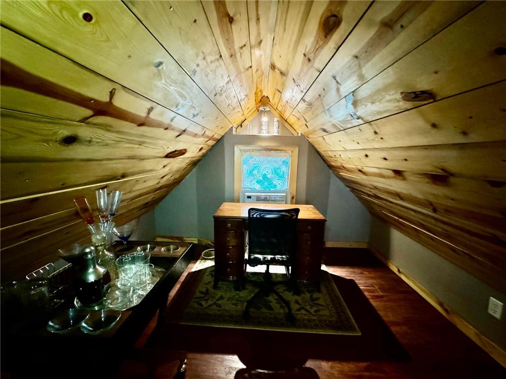 1464 Minnehaha Avenue W Saint Paul MN 55104 7033066 image32