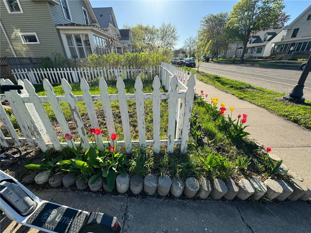 1464 Minnehaha Avenue W Saint Paul MN 55104 7033066 image39