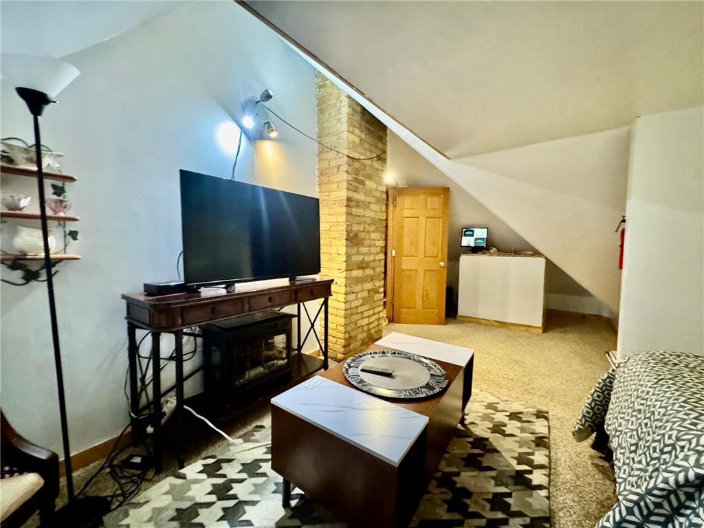 1464 Minnehaha Avenue W Saint Paul MN 55104 7033066 image78