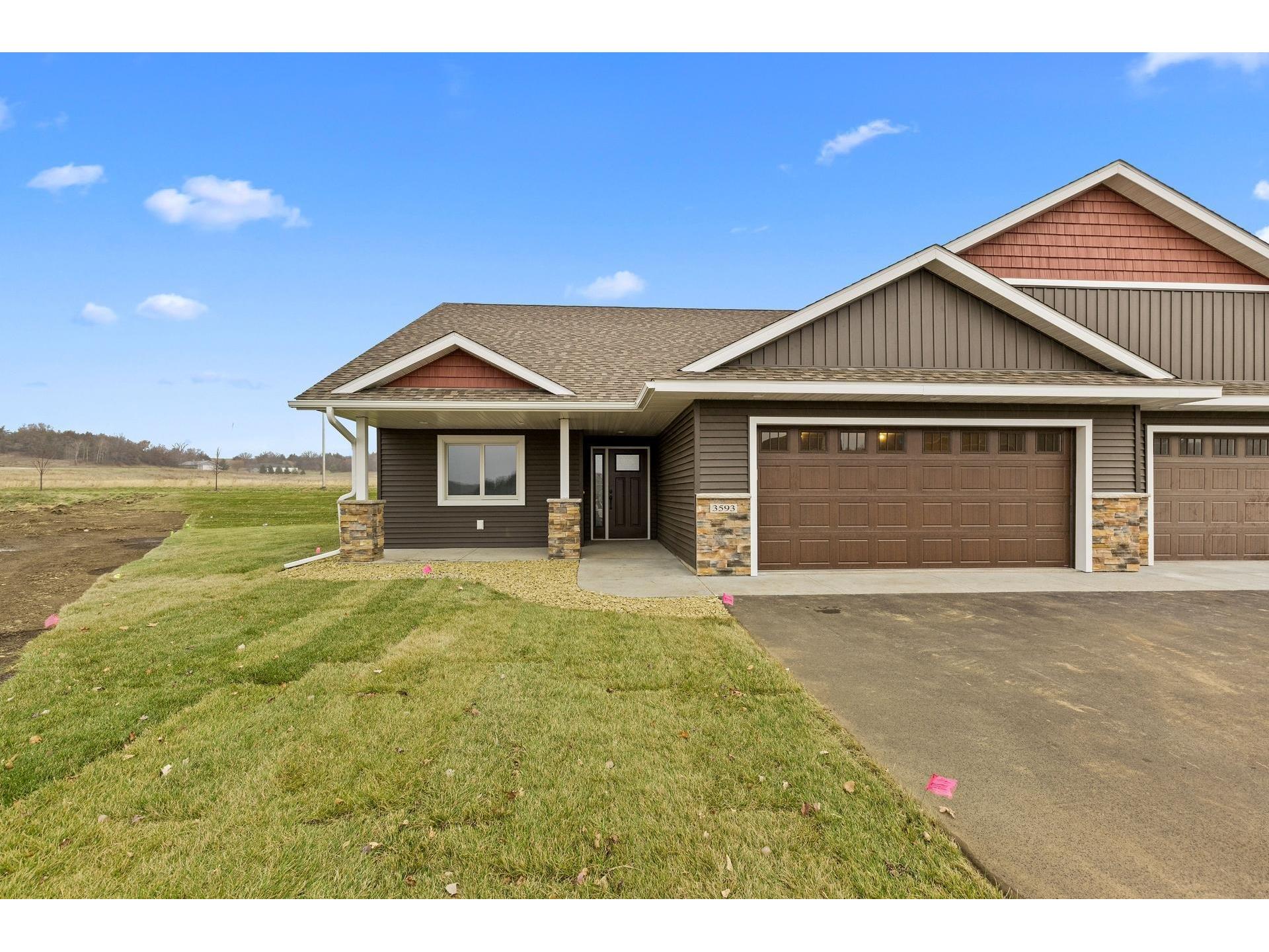 1464 Robert Street Prescott WI 54021 6073818 image1