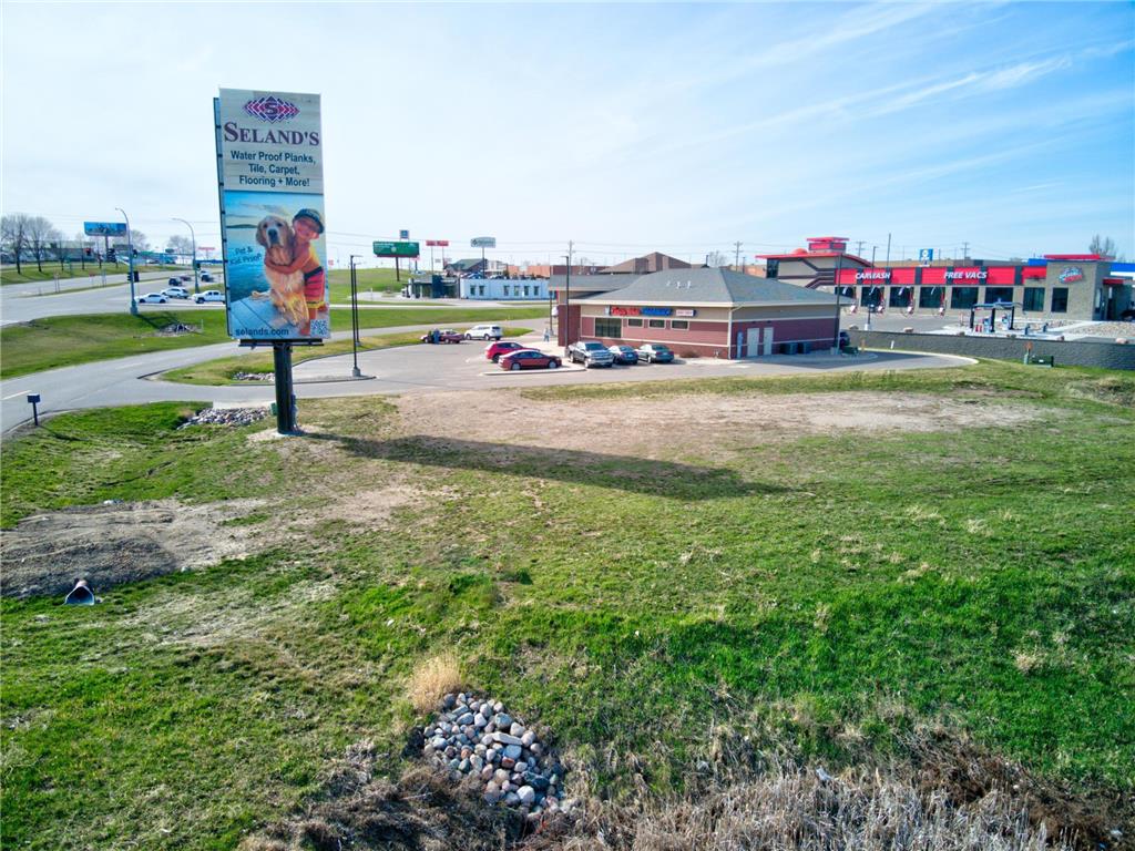 1464 W Lincoln Avenue Fergus Falls MN 56537 6653915 image1