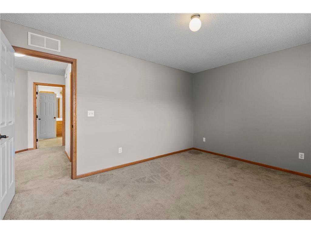 14642 Rhinestone Terrace Ramsey MN 55303 7065306 image40