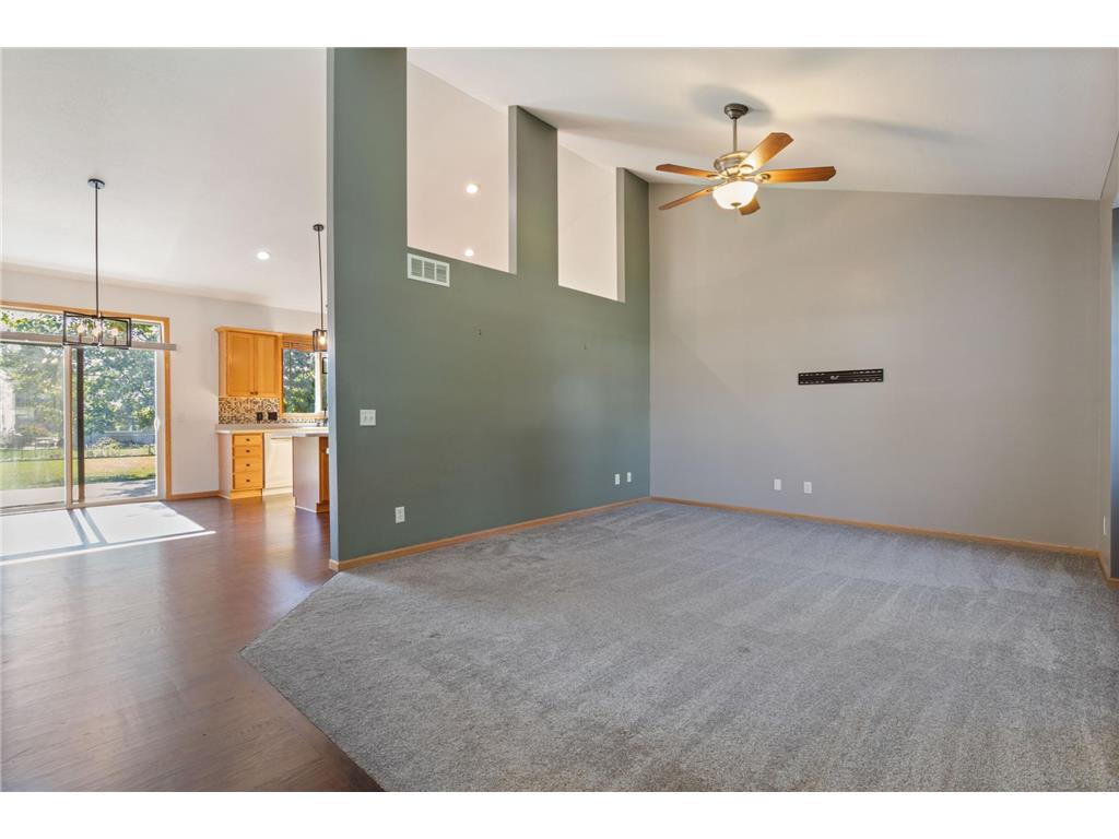 14648 Blueberry Court Rosemount MN 55068 6803971 image4