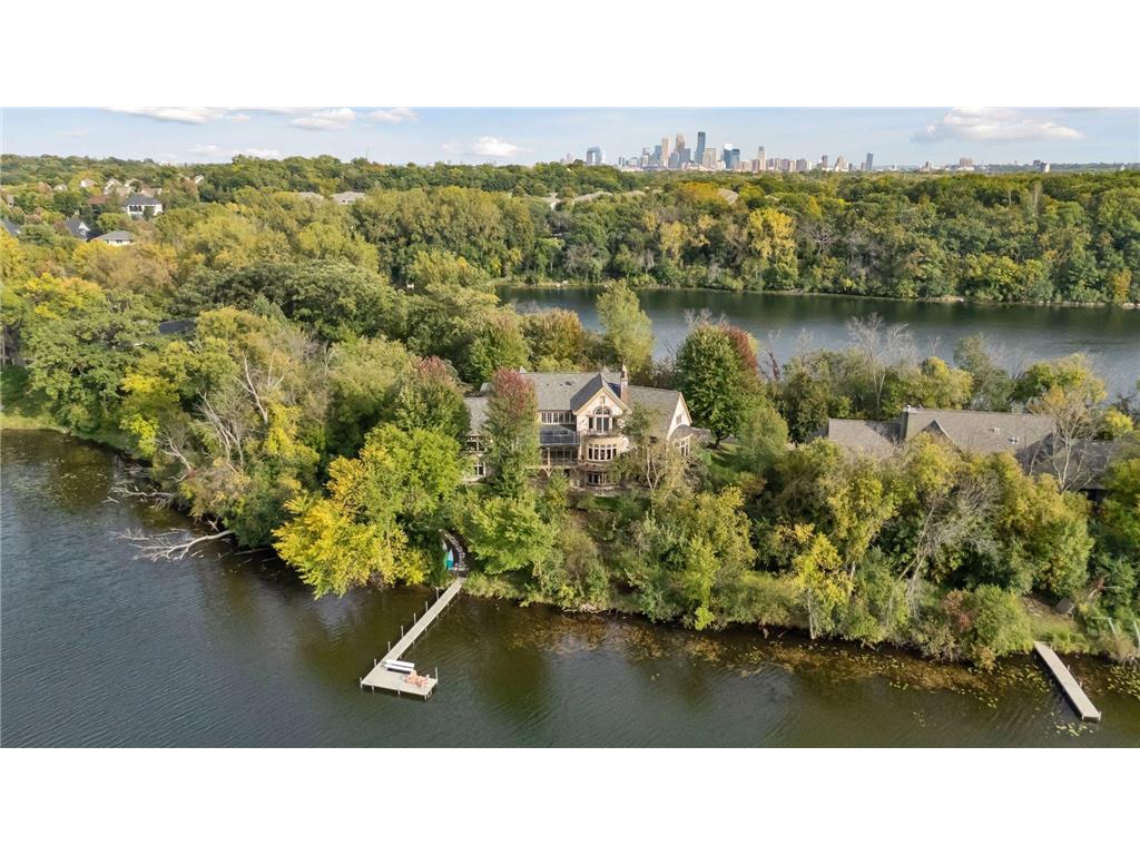 1465 Island Drive Golden Valley MN 55422 - Sweeney Lake 7033983 image1