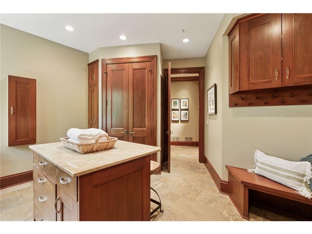 1465 Island Drive Golden Valley MN 55422 - Sweeney Lake 7033983 image41