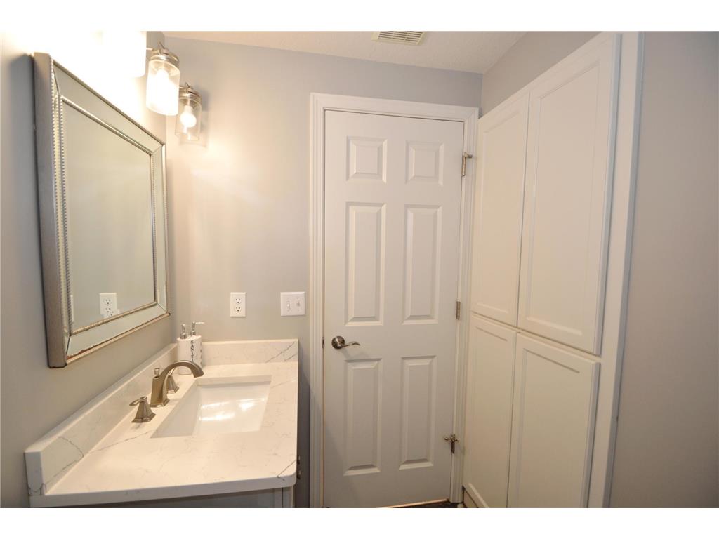 1465 Mcintosh Circle Shakopee MN 55379 7027189 image18