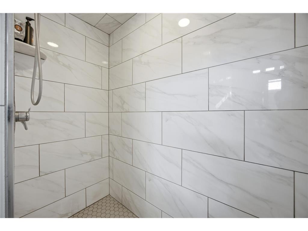 1465 Shawnas Place S Fargo ND 58104 7019782 image18