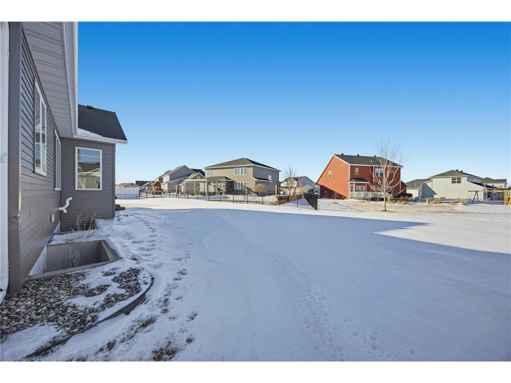 1465 Shawnas Place S Fargo ND 58104 7019782 image40