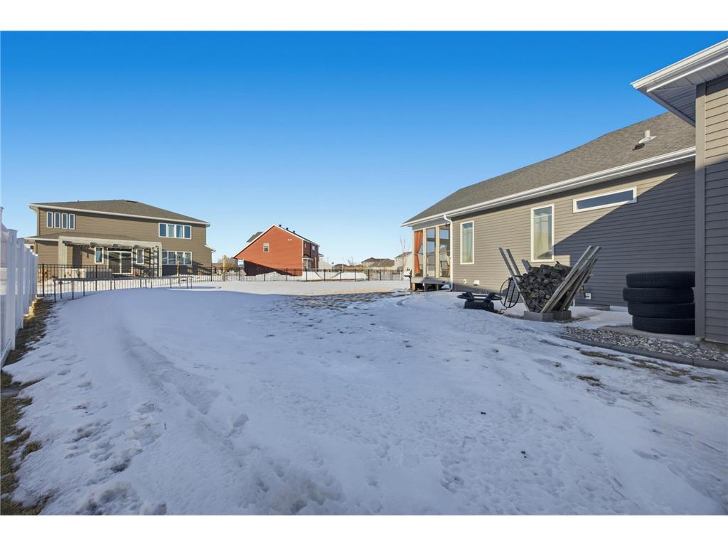 1465 Shawnas Place S Fargo ND 58104 7019782 image41