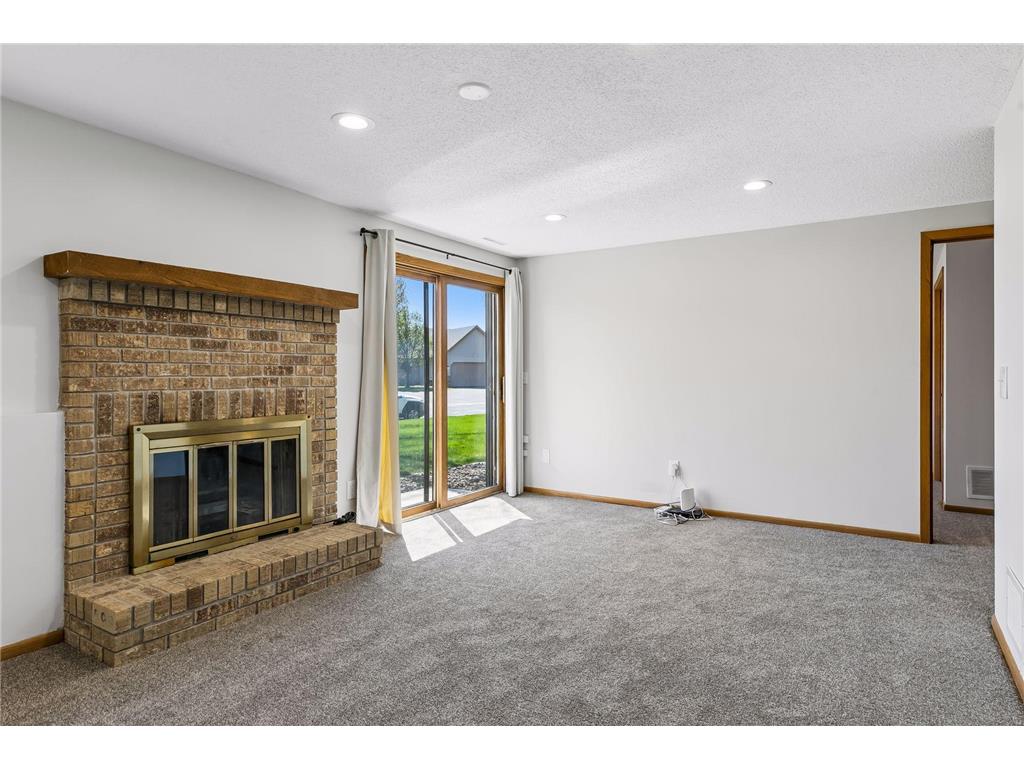 14655 Sherwood Place Burnsville MN 55306 7054226 image24