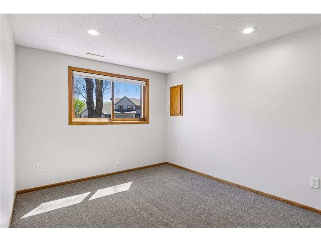 14655 Sherwood Place Burnsville MN 55306 7054226 image26