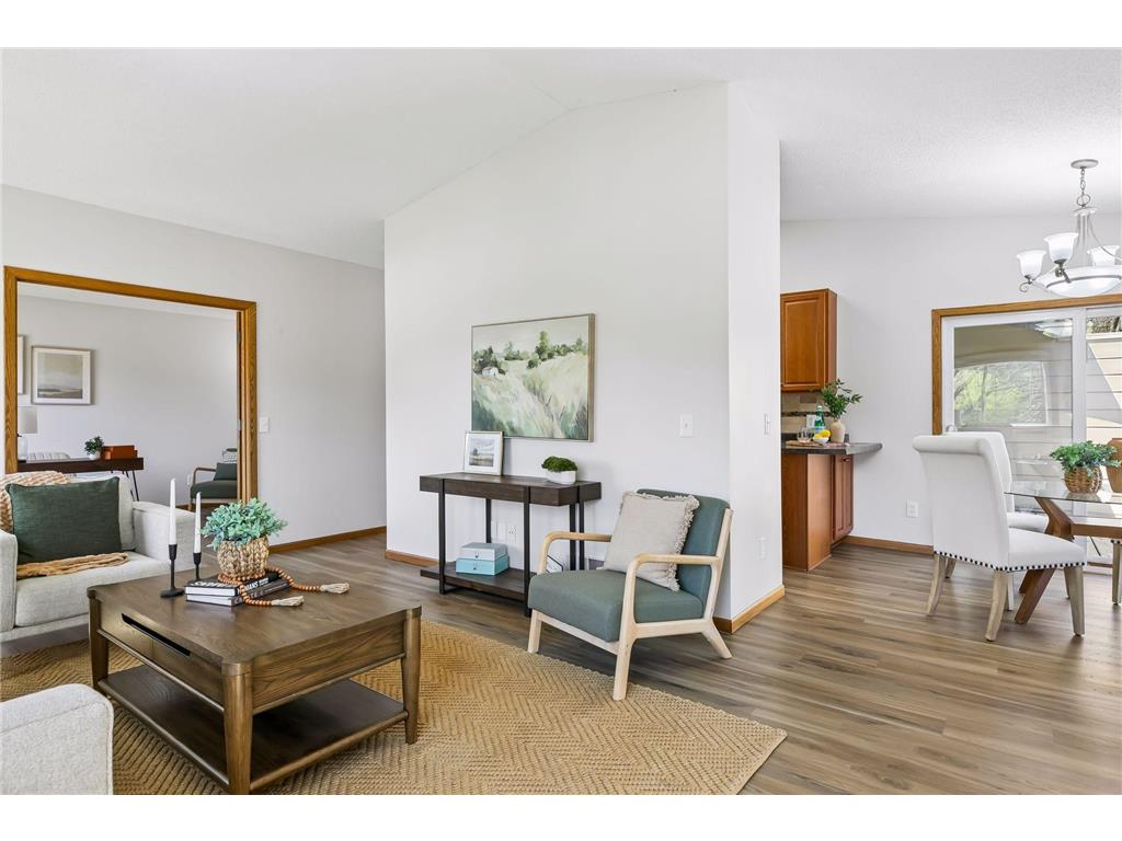 14655 Sherwood Place Burnsville MN 55306 7054226 image9