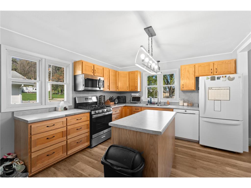 1466 Saint Charles Avenue Saint Charles MN 55972 7067253 image9