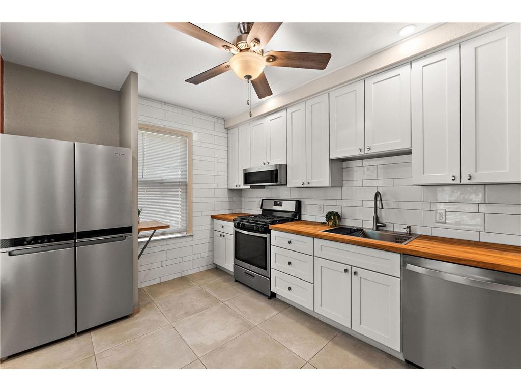 1467 Charles Avenue Saint Paul MN 55104 7036647 image3