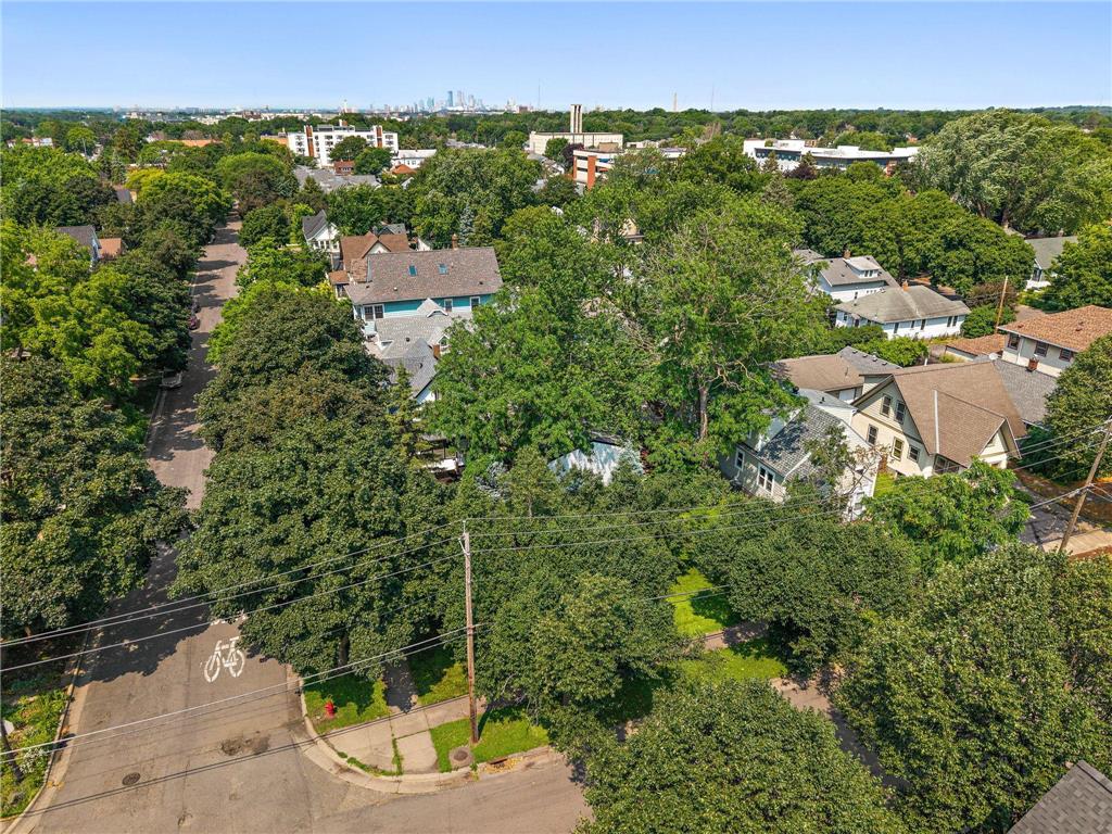 1467 Charles Avenue Saint Paul MN 55104 7036647 image36