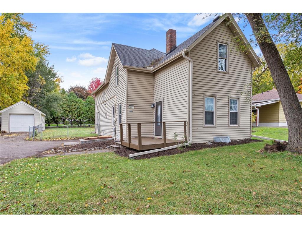 1467 County Road B E Maplewood MN 55109 6825288 image1