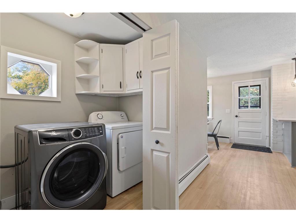 1467 County Road B E Maplewood MN 55109 6825288 image13