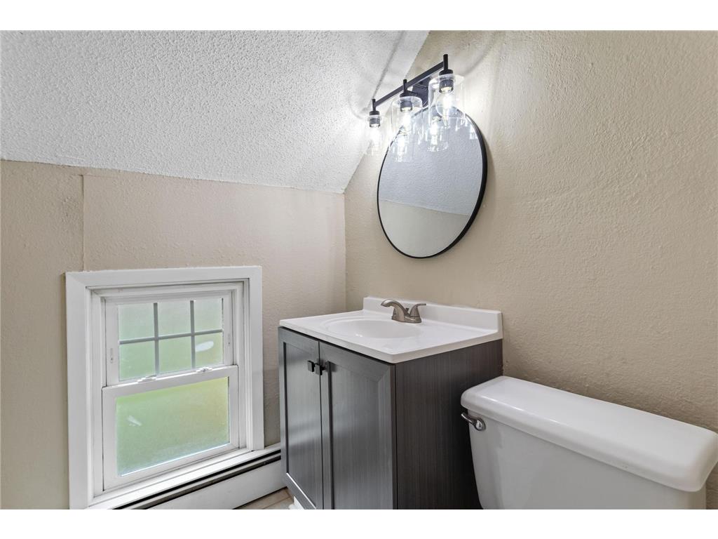 1467 County Road B E Maplewood MN 55109 6825288 image19