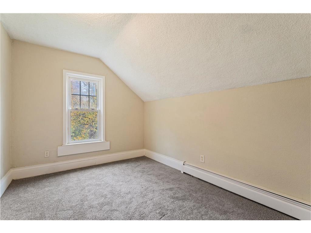 1467 County Road B E Maplewood MN 55109 6825288 image21