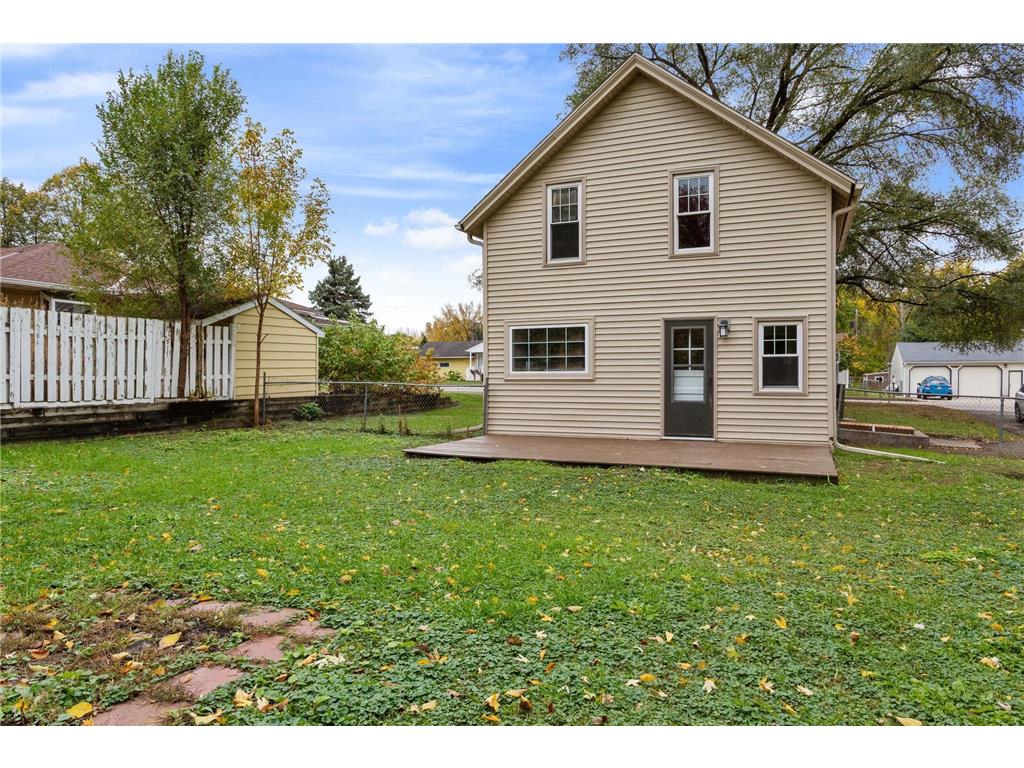 1467 County Road B E Maplewood MN 55109 6825288 image24