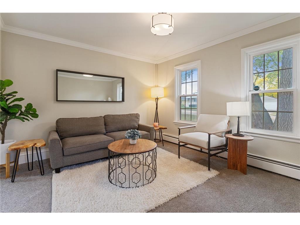 1467 County Road B E Maplewood MN 55109 6825288 image4