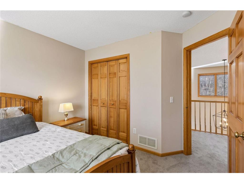 1467 Pond Wynde N Eagan MN 55122 7033161 image55