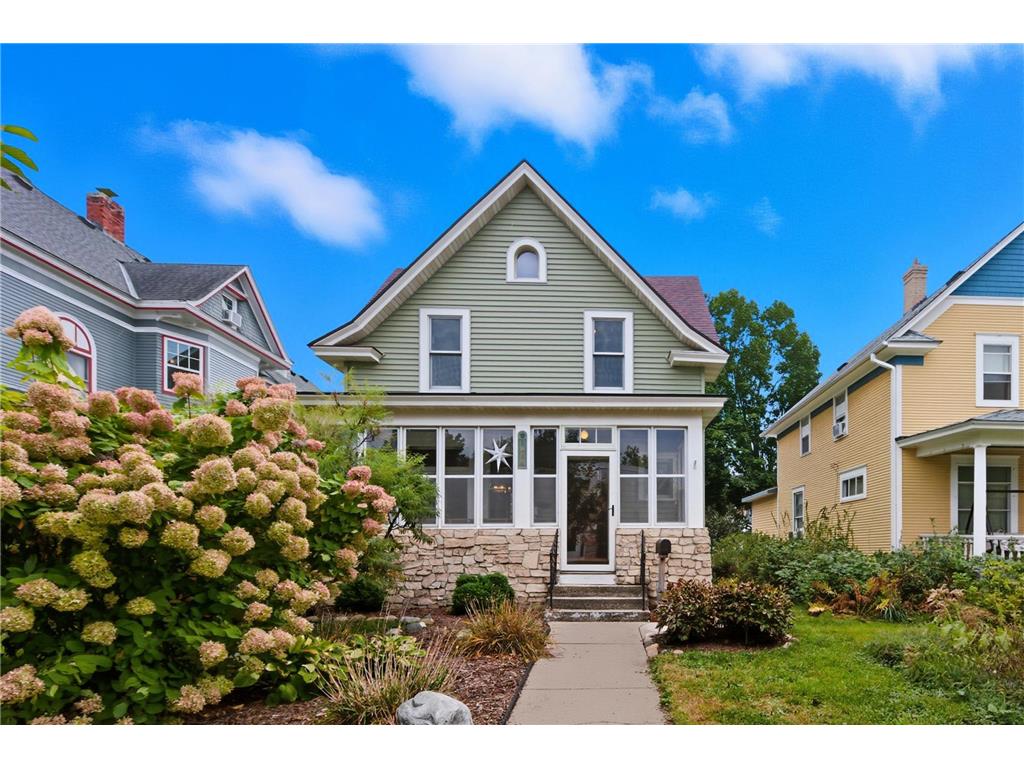 1468 Minnehaha Avenue W Saint Paul MN 55104 6803905 image1