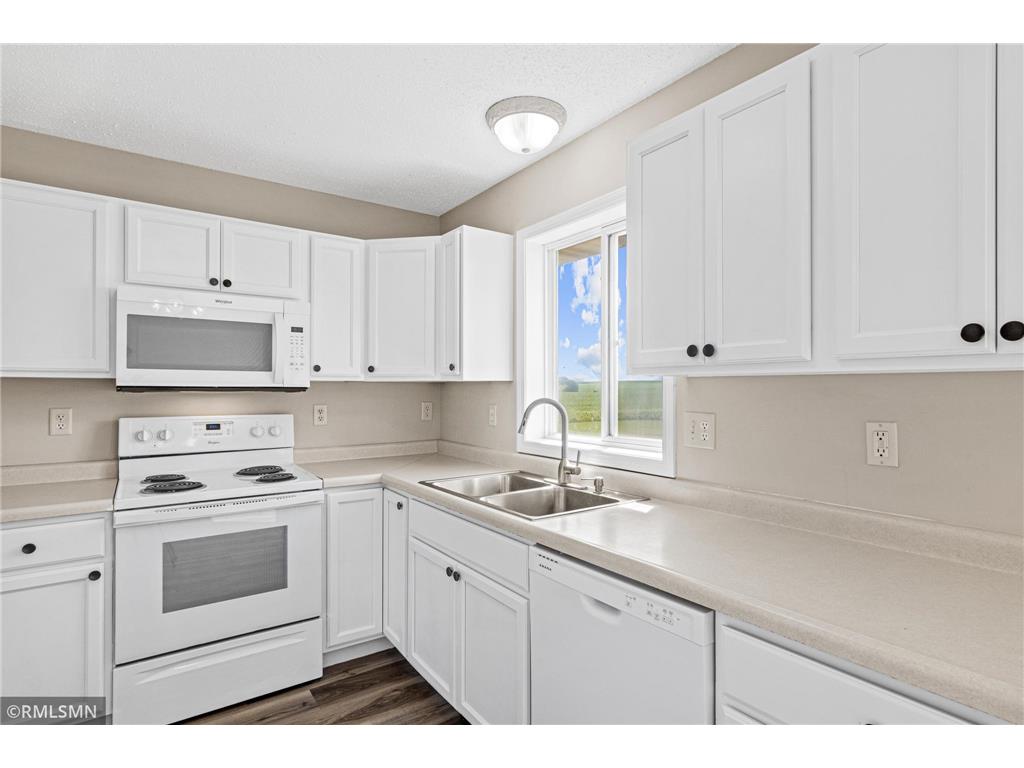 1469 142nd Street New Richmond WI 54017 7097980 image9