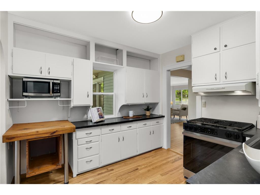 1469 Midway Parkway Saint Paul MN 55108 7031882 image12