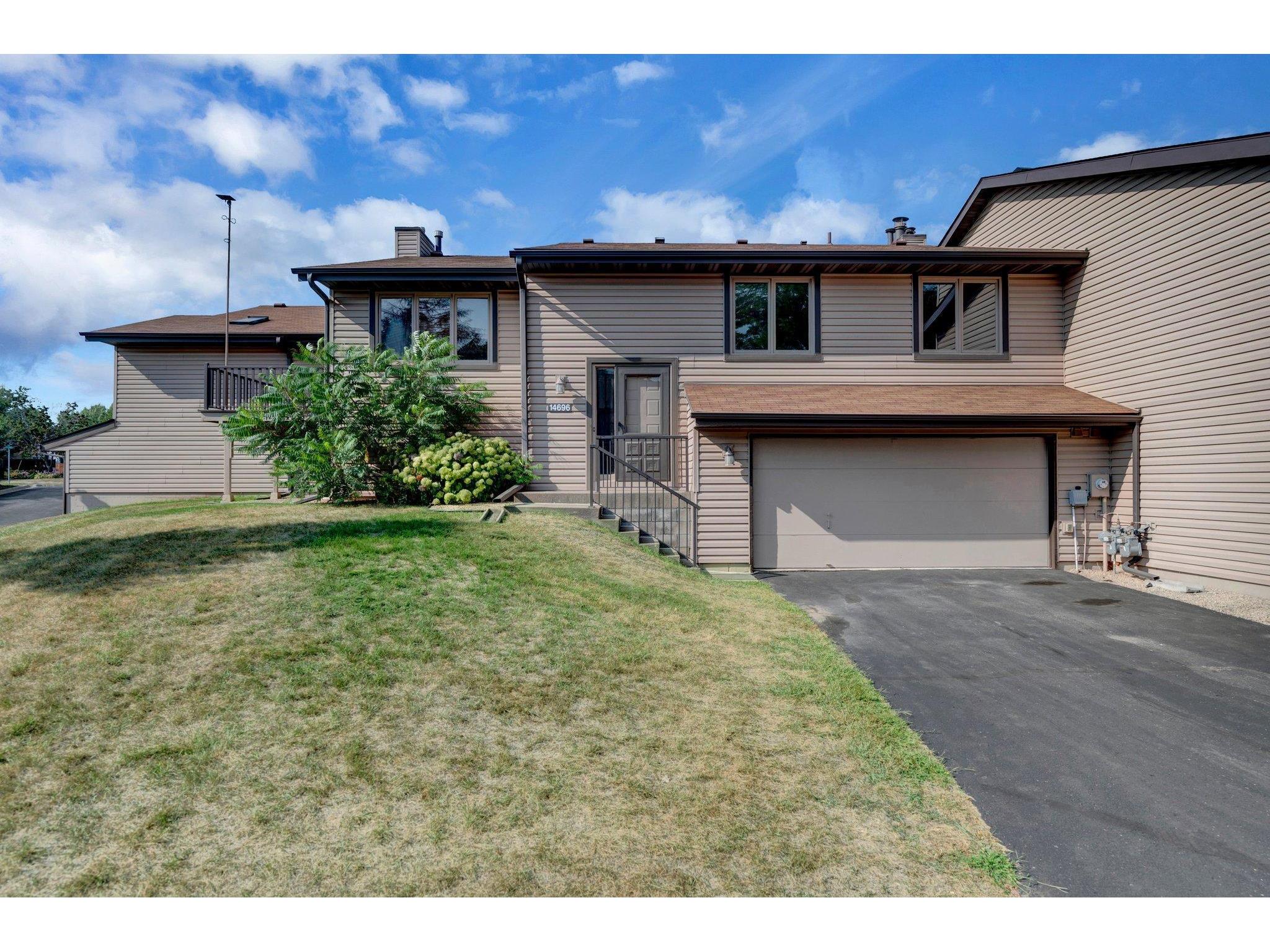 14696 Embry Path Apple Valley MN 55124 MLS 6086487 Edina Realty