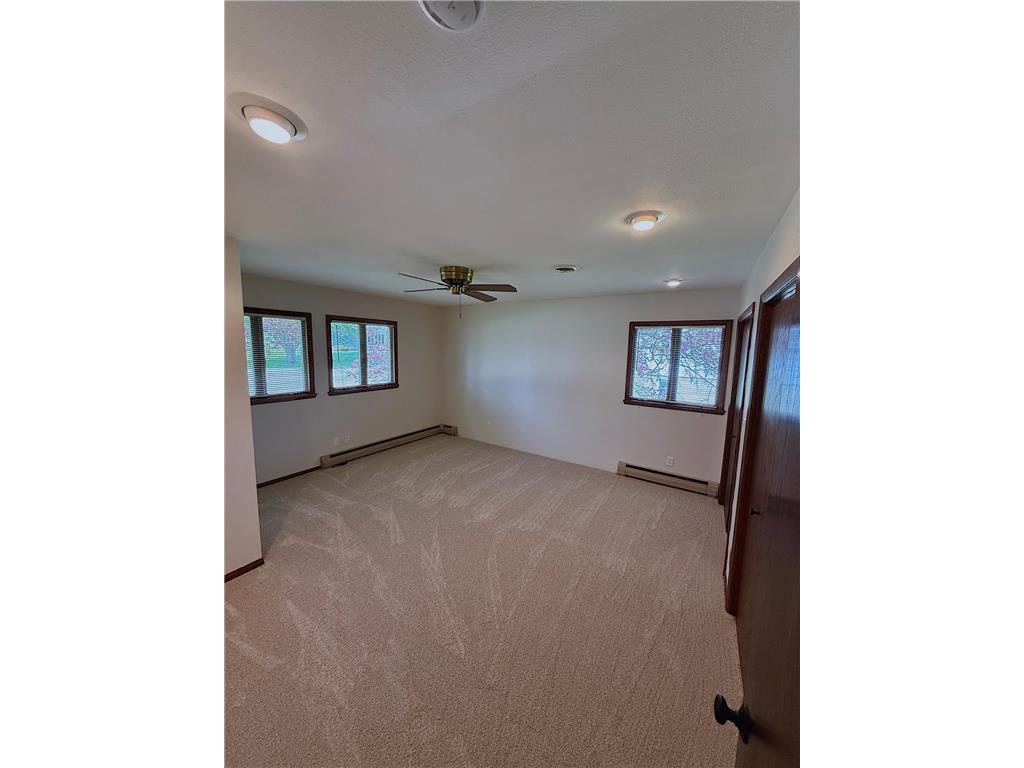 147 4th Avenue SE Spring Grove MN 55974 7068976 image10