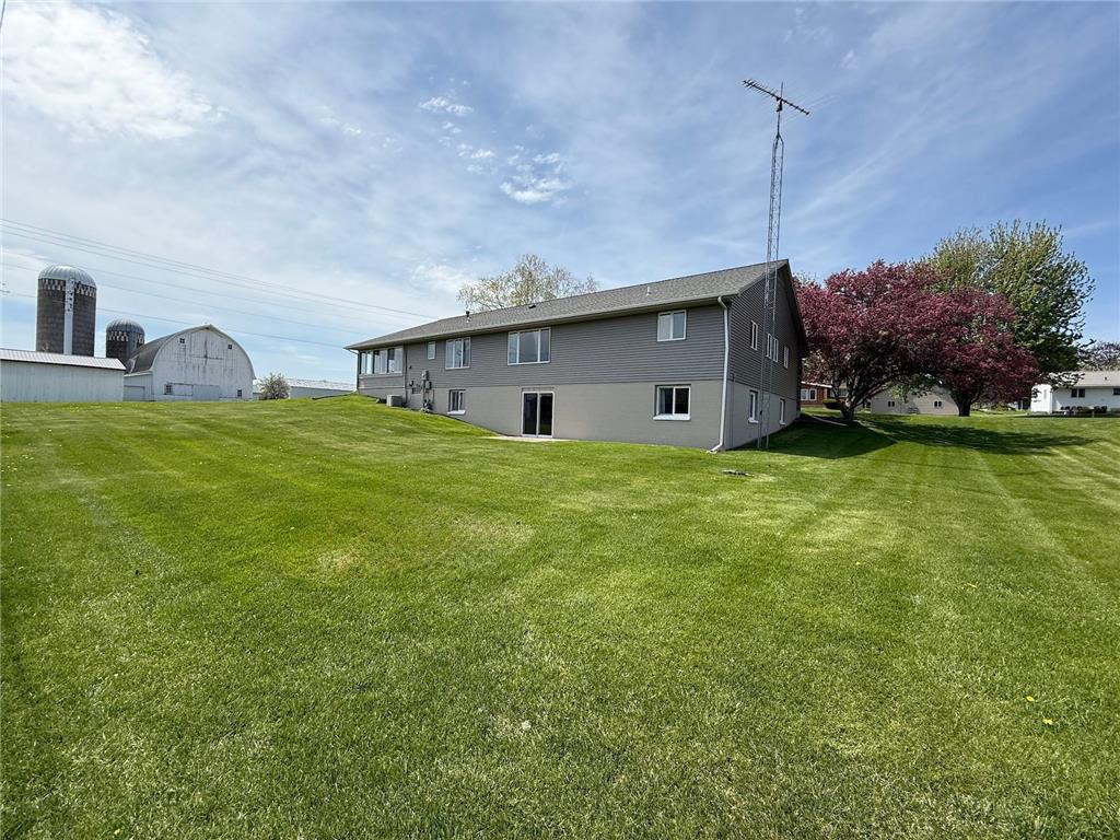 147 4th Avenue SE Spring Grove MN 55974 7068976 image17