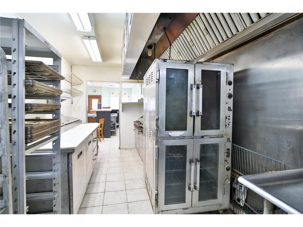 147 E Main Street West Concord MN 55985 7031147 image13