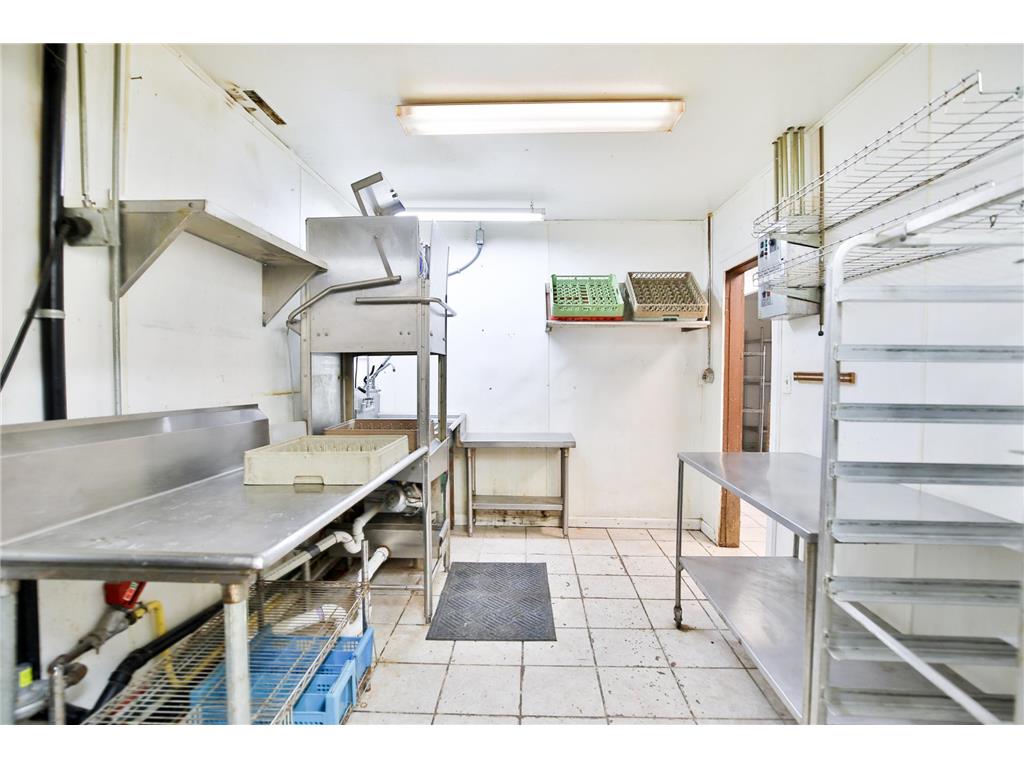 147 E Main Street West Concord MN 55985 7031147 image14
