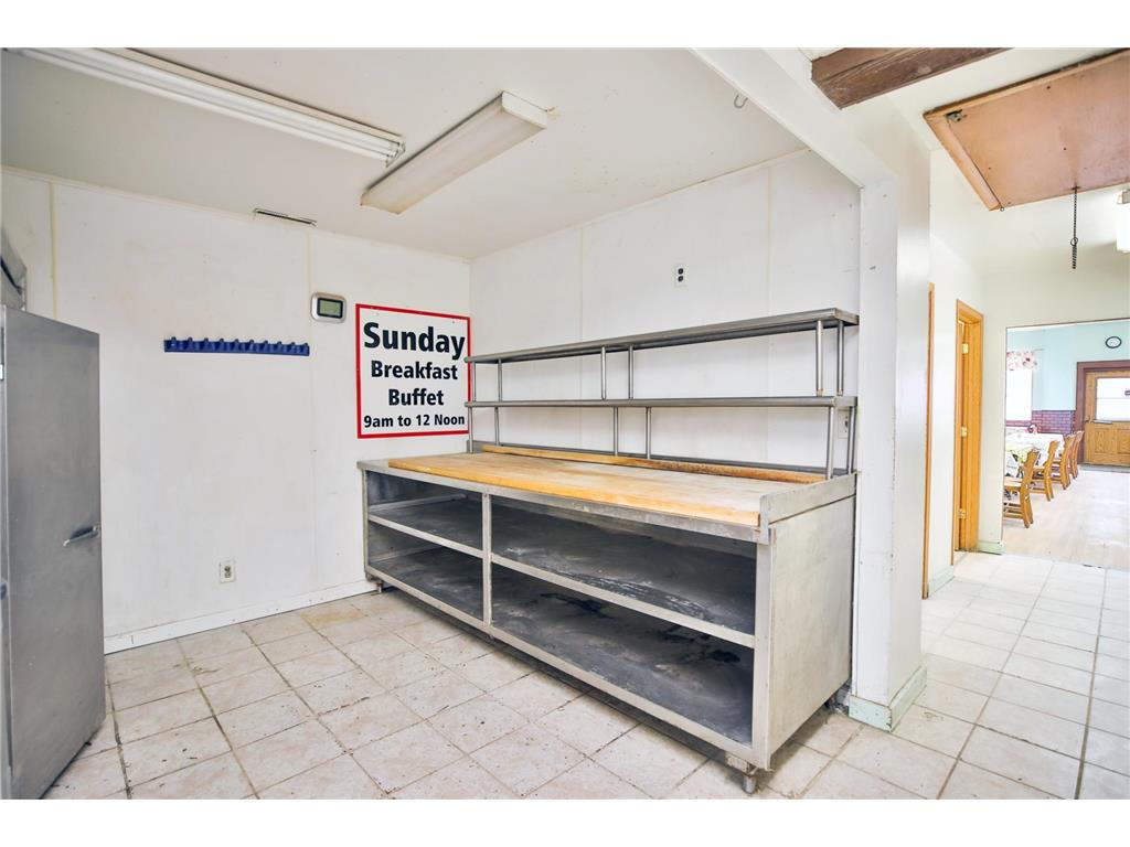 147 E Main Street West Concord MN 55985 7031147 image16