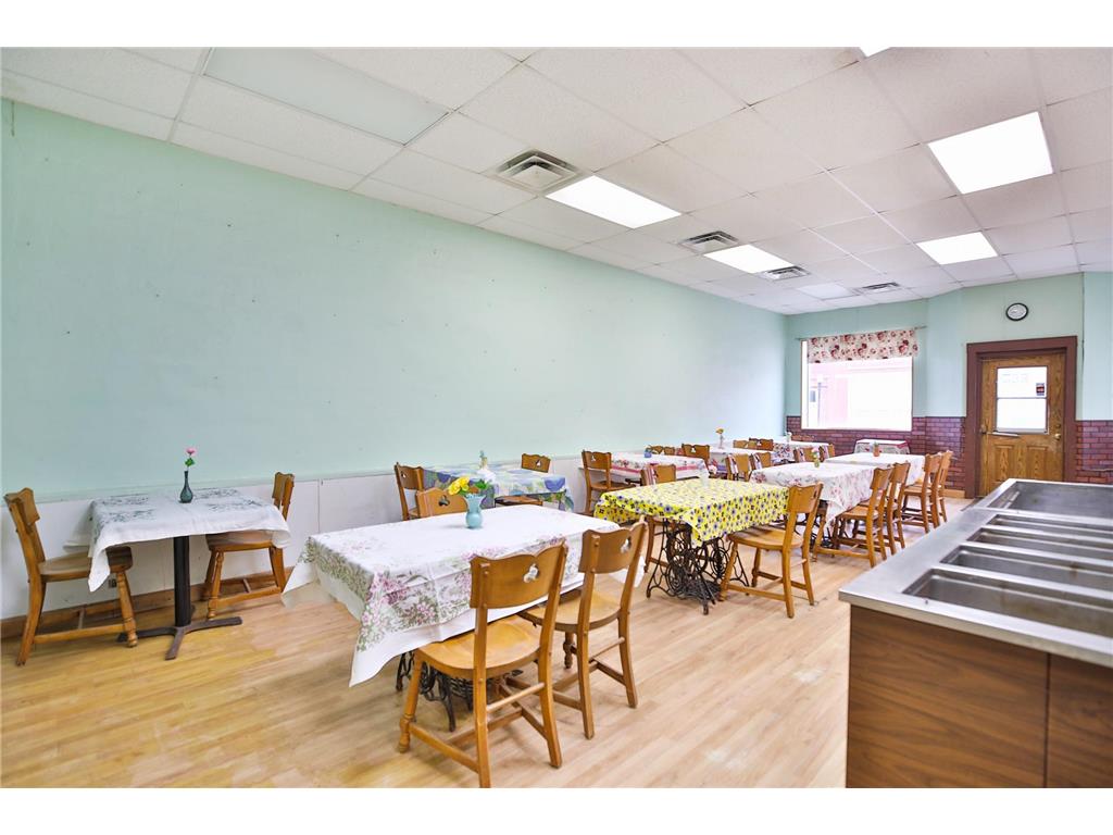 147 E Main Street West Concord MN 55985 7031147 image6