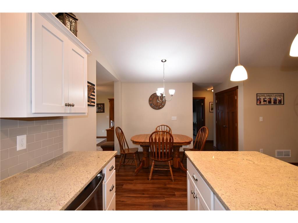 147 Highland Circle Zumbrota MN 55992 7051983 image10