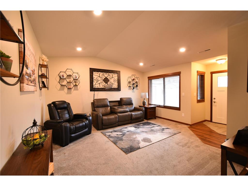 147 Highland Circle Zumbrota MN 55992 7051983 image17