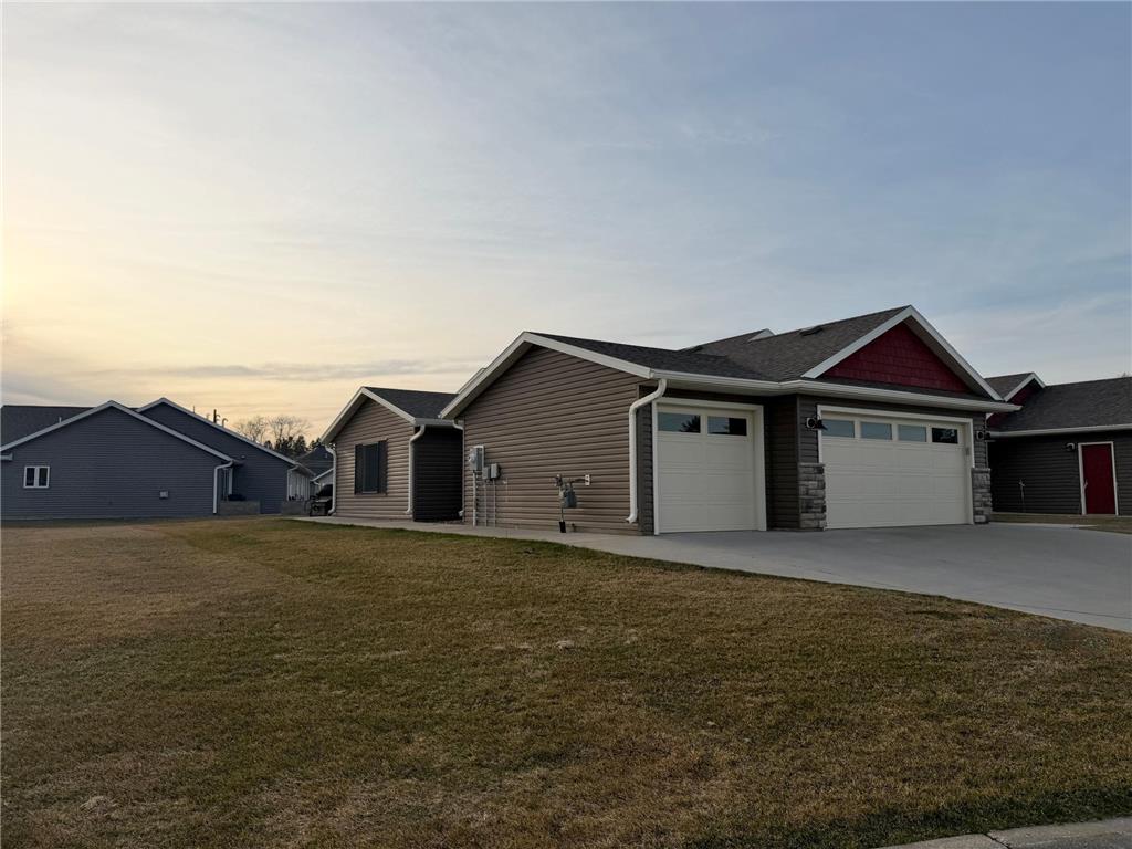 147 Highland Circle Zumbrota MN 55992 7051983 image3