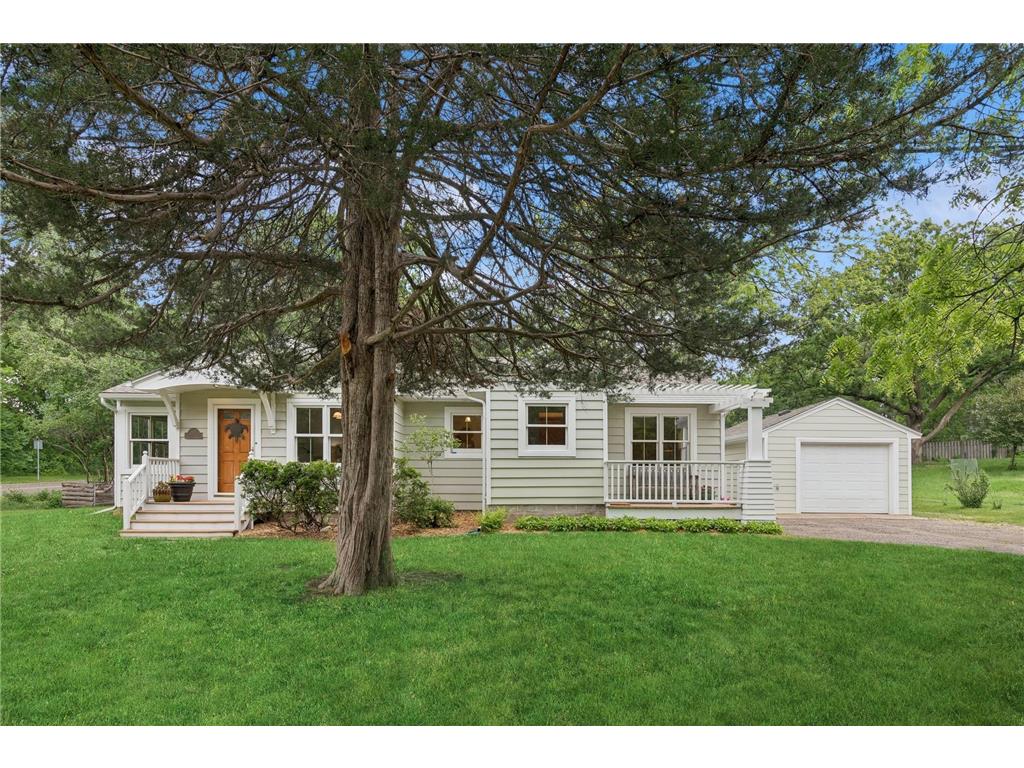 147 Juniper Street Mahtomedi MN 55115 6537619 image1