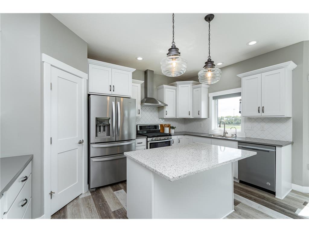 1470 4th Street NE Byron MN 55920 7002091 image10