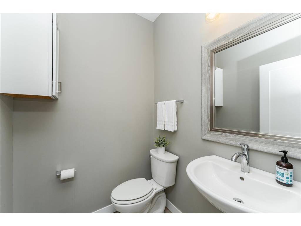 1470 4th Street NE Byron MN 55920 7002091 image15