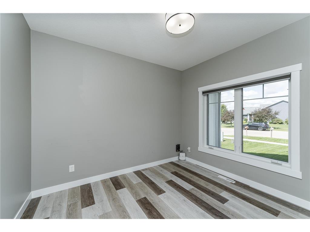 1470 4th Street NE Byron MN 55920 7002091 image25