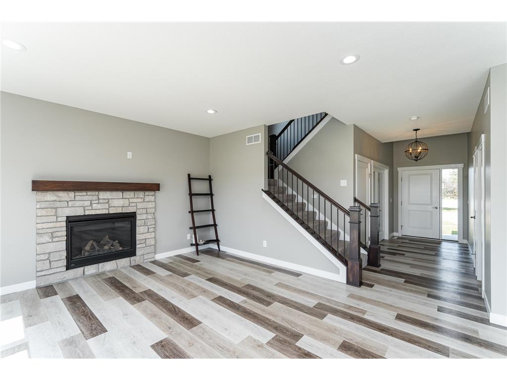 1470 4th Street NE Byron MN 55920 7002091 image6