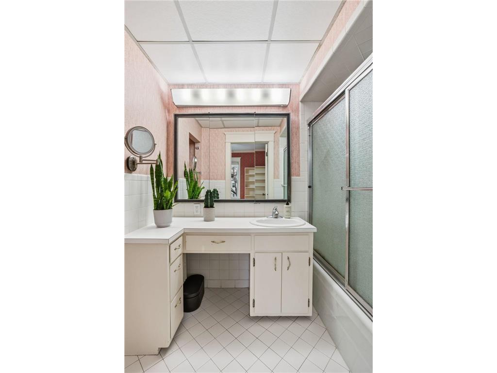 1470 W 35th Street Minneapolis MN 55408 7021737 image18