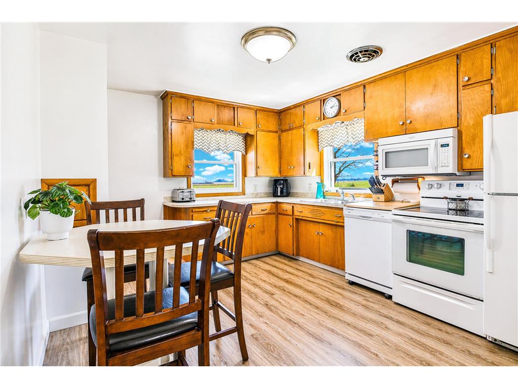 14700 235th Avenue New Richland MN 56072 7060024 image14