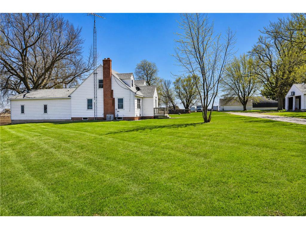 14700 235th Avenue New Richland MN 56072 7060024 image5