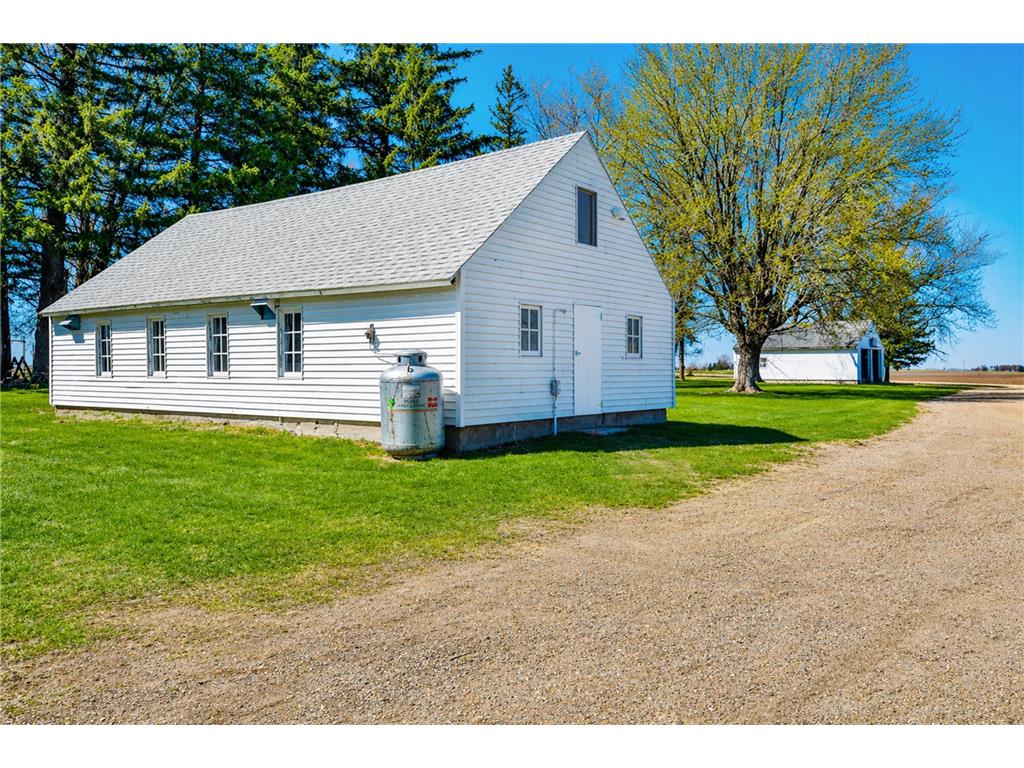 14700 235th Avenue New Richland MN 56072 7060024 image8