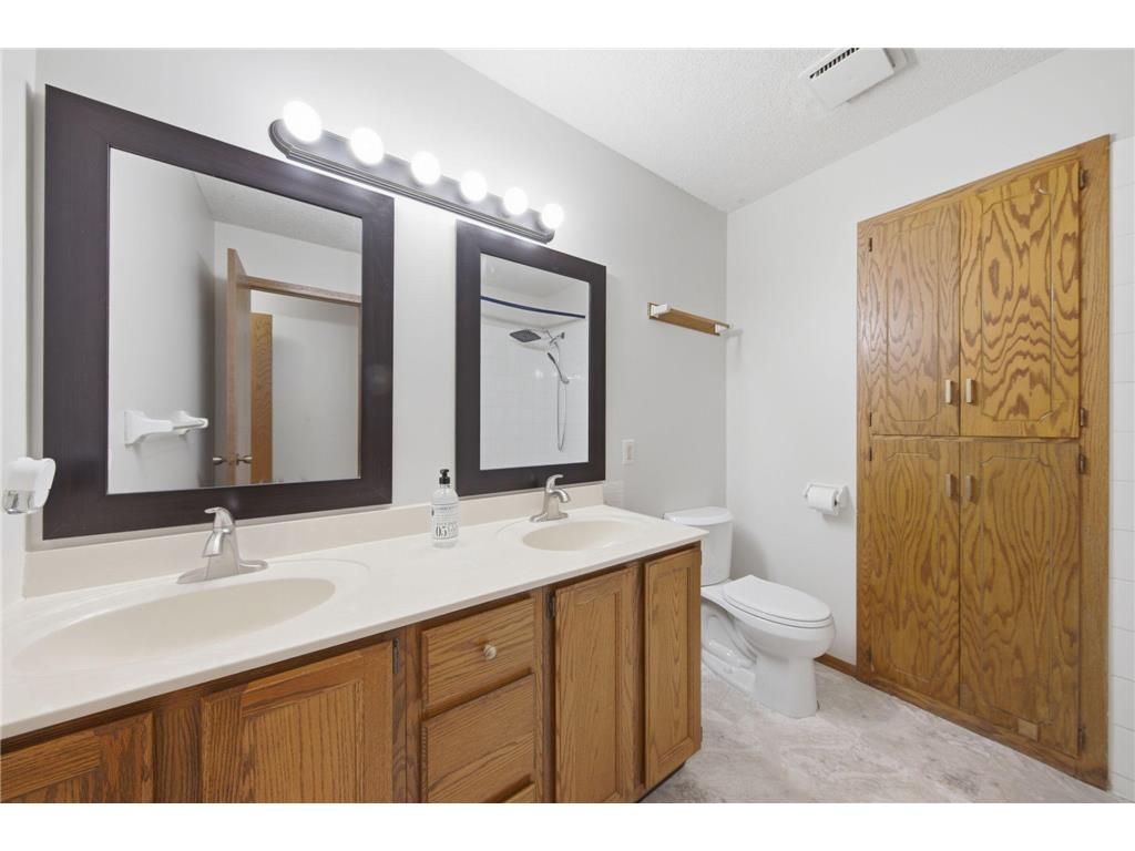 14700 Embry Path Apple Valley MN 55124 7089536 image14