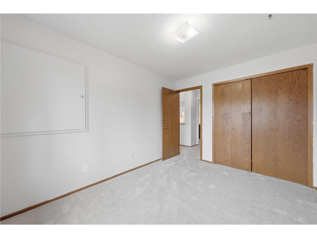 14700 Embry Path Apple Valley MN 55124 7089536 image16